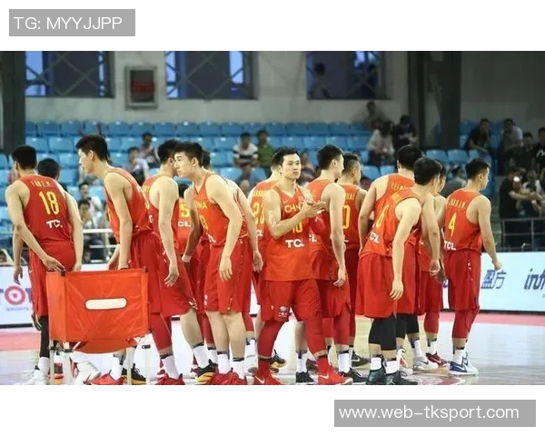 中国男篮红队迎战伊朗队力争在国际赛场上再创辉煌 中国男篮红队迎战伊朗队力争在国际赛场上再创辉煌