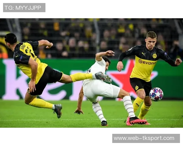 多特蒙德与巴黎圣日耳曼精彩对决集锦回顾与分析